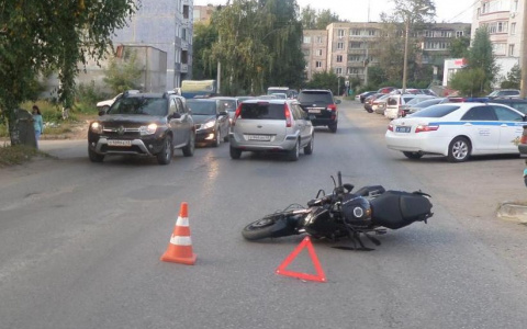 Появились подробности ДТП в Кирове, где мотоциклист сбил женщину