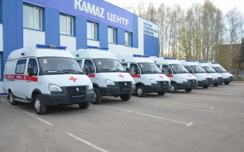 Кировской области выделят по 18 машин скорой помощи и школьных автобусов