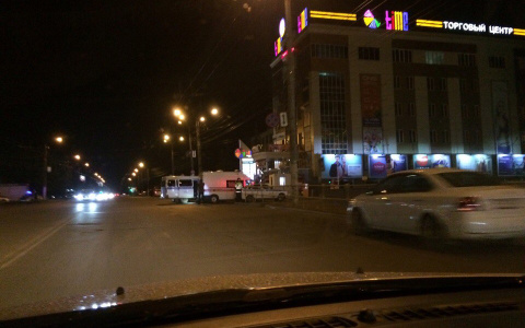 В Кирове эвакуируют посетителей крупных ТЦ, кинотеатров и клубов