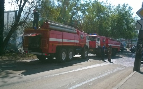 В историческом центре Кирова произошел пожар в строящемся доме