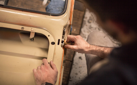 В выходные в Кирове на Филейке исчез гараж вместе с машиной