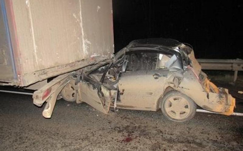 Водитель из Кирова случайно стал участником тройного ДТП на трассе