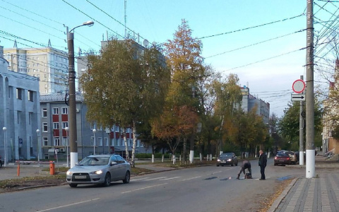 На Дерендяева закрасили временный пешеходный переход