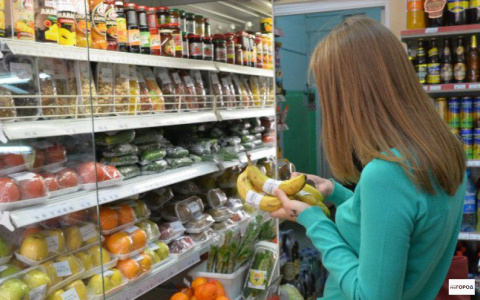 Стало известно, какая просрочка чаще всего встречается в кировских магазинах