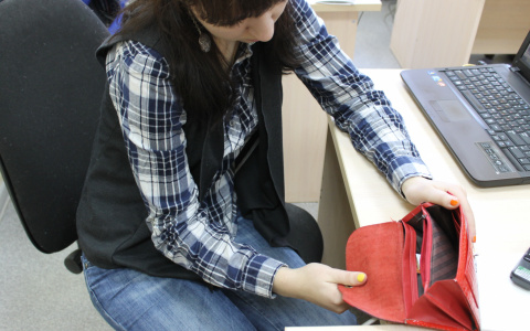 В России поступили в обращение банкноты номиналом 200 и 2000 рублей