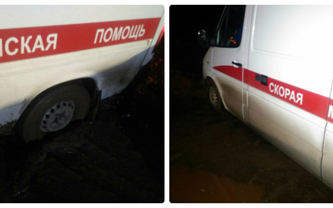 На Филейке в грязи застрял автомобиль скорой помощи