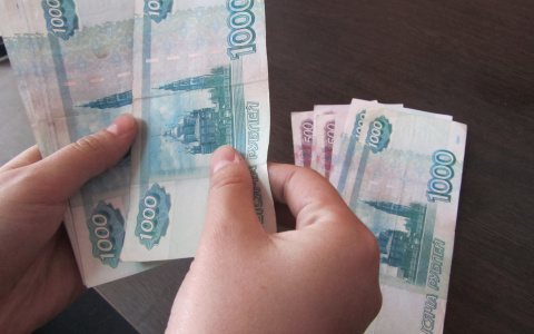 В Кировской области повысились зарплаты бюджетников