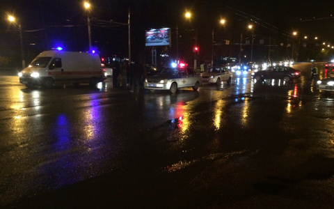 В минздраве рассказали о состоянии автоинспектора, пострадавшего в ДТП на ЮЗР