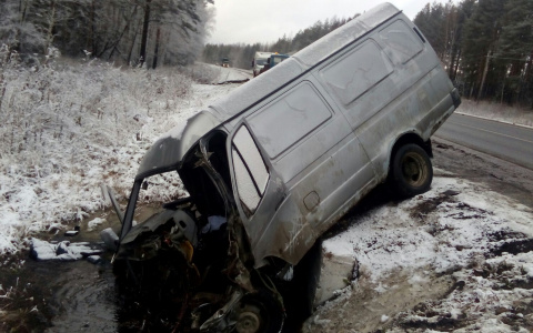 Появились новые подробности утреннего ДТП на трассе «Вятка»