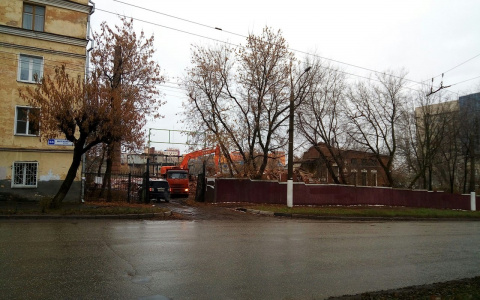 Известно, что появится на месте снесенного 100-летнего дома на Московской