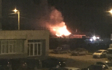 В Кирове загорелась общественная баня