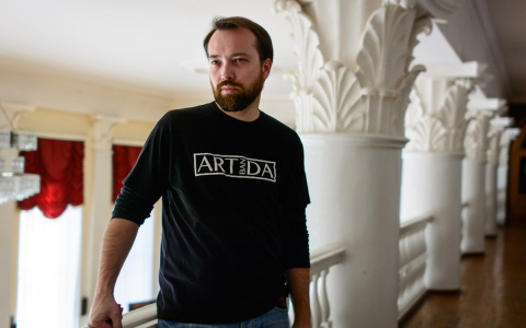 Главный режиссер драмтеатра покинул свой пост