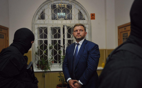 5 главных цитат с допроса человека, который передал взятку Никите Белых