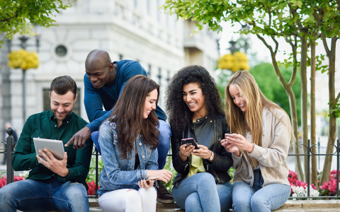 «Дом.ru» и English Club TV проводят конкурс для знатоков английского языка