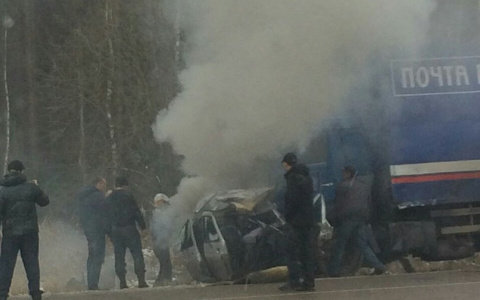 Представители "Почты России" прокомментировали смертельное ДТП на трассе