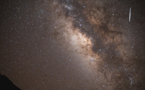 В декабре можно будет увидеть сразу три метеорных потока