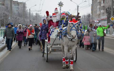 В Кирове начала работу почта Деда Мороза