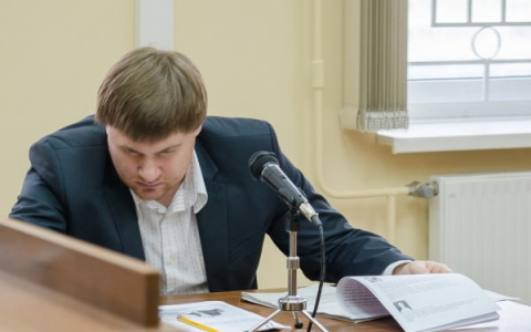 Избитого в Кирове юриста позвали на программу "Пусть говорят"