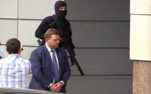 Водитель на заседании рассказал о задержании Никиты Белых в Москве