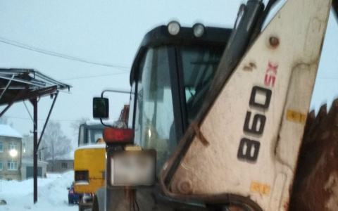 Погони и карма: 4 нелепых происшествия со снегоуборщиками в Кирове