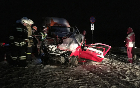 В Кировской области в ДТП погибли два человека