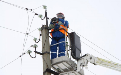 После аварии в 6 районах Кировской области восстановили электроснабжение