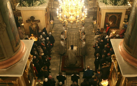 Появилось расписание служб в кировских храмах в Крещение