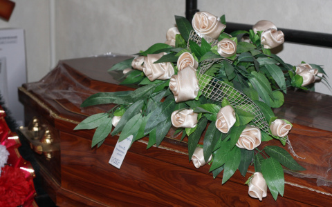 В Кировской области горело здание ритуально-похоронной компании