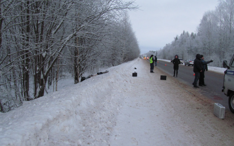 В Кировской области на дороге нашли тело мужчины