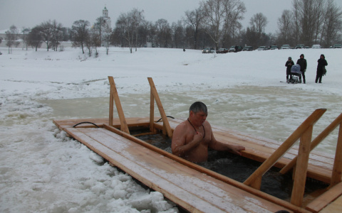 10 важных советов, как правильно окунаться в купель