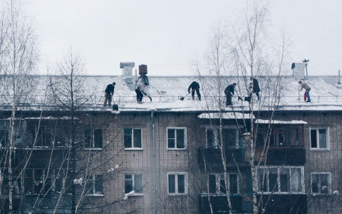 В Кирове появилась карта, где отмечены потенциально опасные крыши