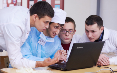 В Кировскую область хотят вернуть около 375 соотечественников из-за рубежа