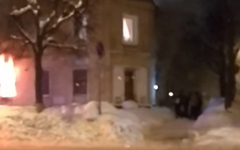 Что обсуждают в Кирове: пожар в доме на Ленина и ЧП в клубе