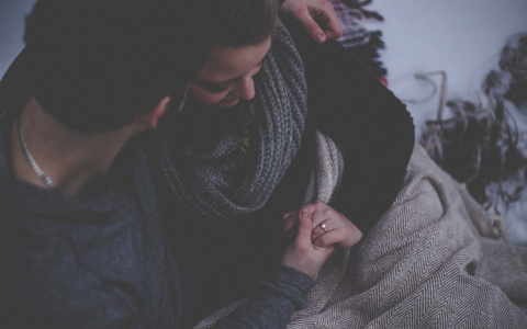 Гороскоп на неделю: у Раков - романтические отношения, а у Водолеев - творчество