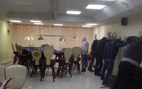 Кировчанин организовал в Нарьян-Маре подпольное казино