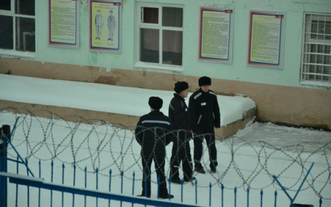 Меньше свиданий и посылок: в каких условиях будет отбывать наказание Никита Белых