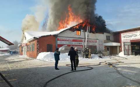 В Кировской области в магазине сгорело мясо на миллион рублей