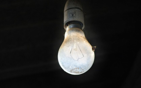 В понедельник в нескольких районах Кирова временно отключат электроэнергию