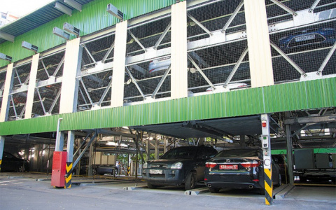 В Кирове хотят построить многоуровневые парковки