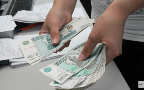 Известно, сколько миллионов заплатили кировчане в казну региона за 2 месяца
