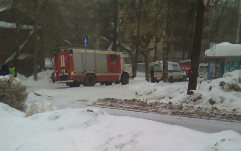 В Кирове перекрыли улицу Розы Люксембург: на месте работают оперативные службы