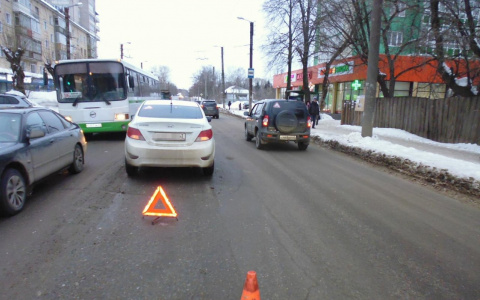 В Кирове за день сбили двух школьниц: один из водителей уехал с места ДТП
