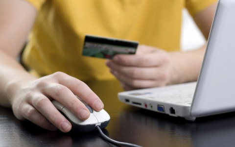 Кредиты на карту стали одним из наиболее популярных видов банковского кредитования