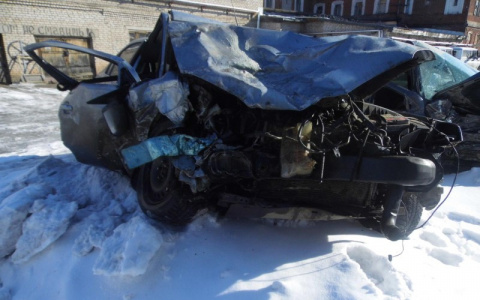 Что обсуждают: смерть женщины из-за пневмонии и ДТП в Яранском районе