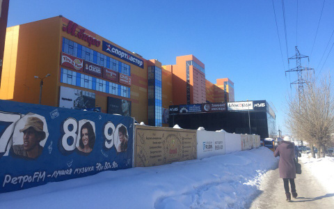 Перекраска "Jam Молла" и Стэтхэм из Пижанки: что нового мы узнали о Кировской области 1 апреля