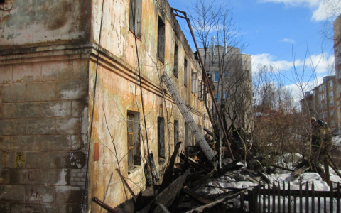 После пожара на Молодой Гвардии, где погиб мужчина, началась доследственная проверка