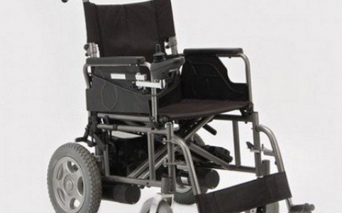 Портал Med-Serdce.Ru представил 5 инвалидных кресел с электроприводом