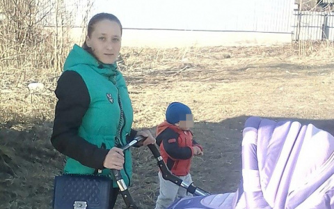 Жительница Калуги 19 лет пытается найти свою маму в Кировской области