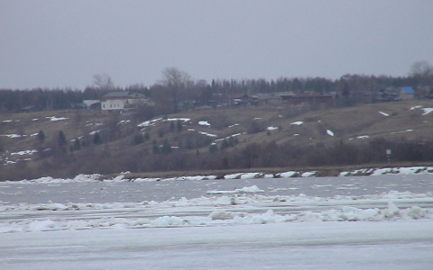С начала ледохода уровень воды в Вятке поднялся на 10 сантиметров