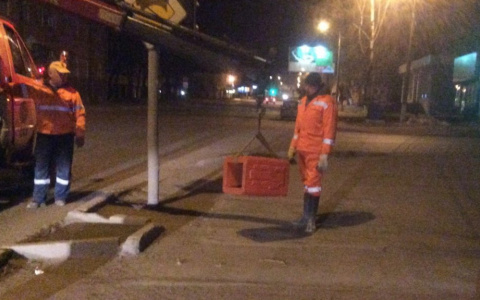 В Кирове впервые за сезон помыли улицу с шампунем